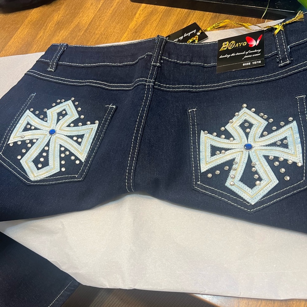 Boayo blue skinny jeans approximately 41.5 length, 16.5 waist and 31.5 inseam